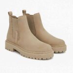 M.T Low Ankle Chelsea Boots - Image 2