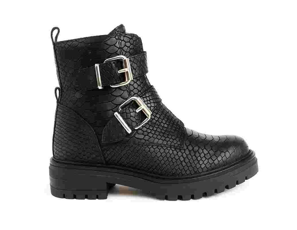 Omoda Textued Buckle Boots Shoe Walker