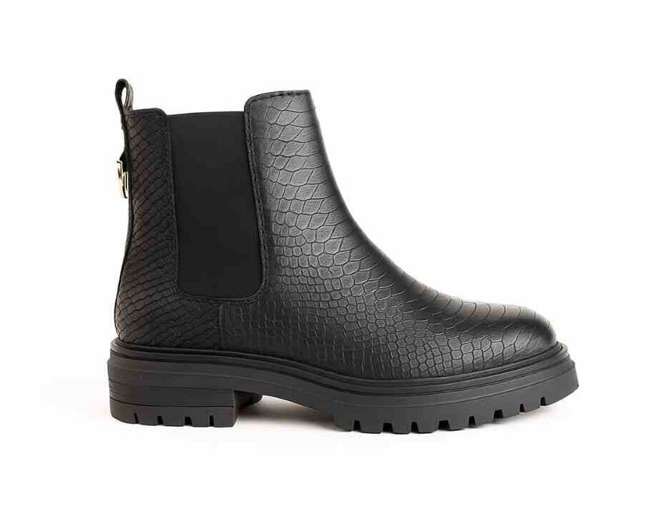 Omoda Textured Chelsea Boots II Shoe Walker