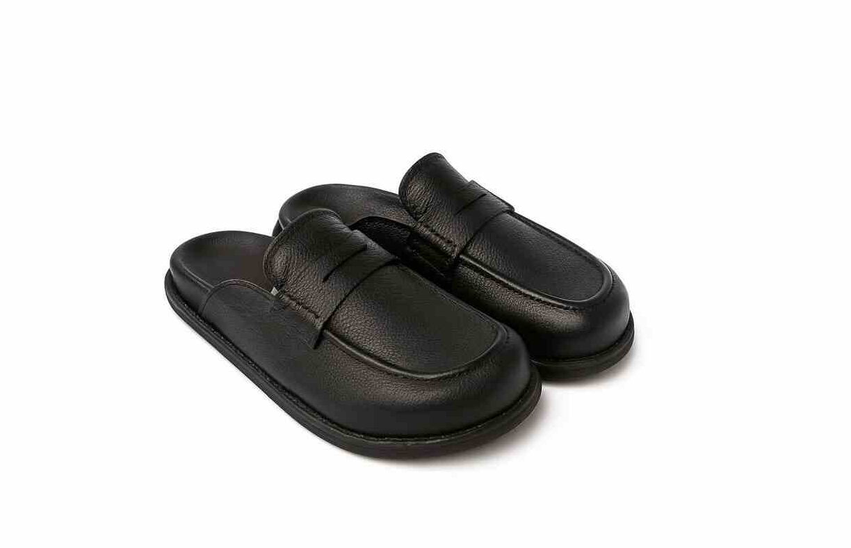 0b14ee98-0953-48a8-96ef-af3c5625 Men Leather Mules - Image 1