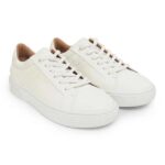 M.T Men Sneaker White