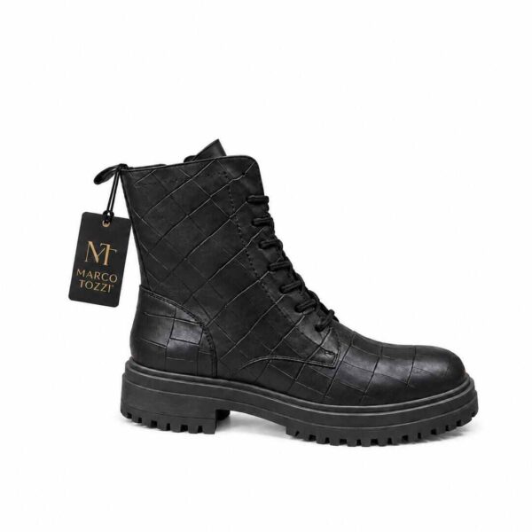 M.T Round Toe Black Textured Boots